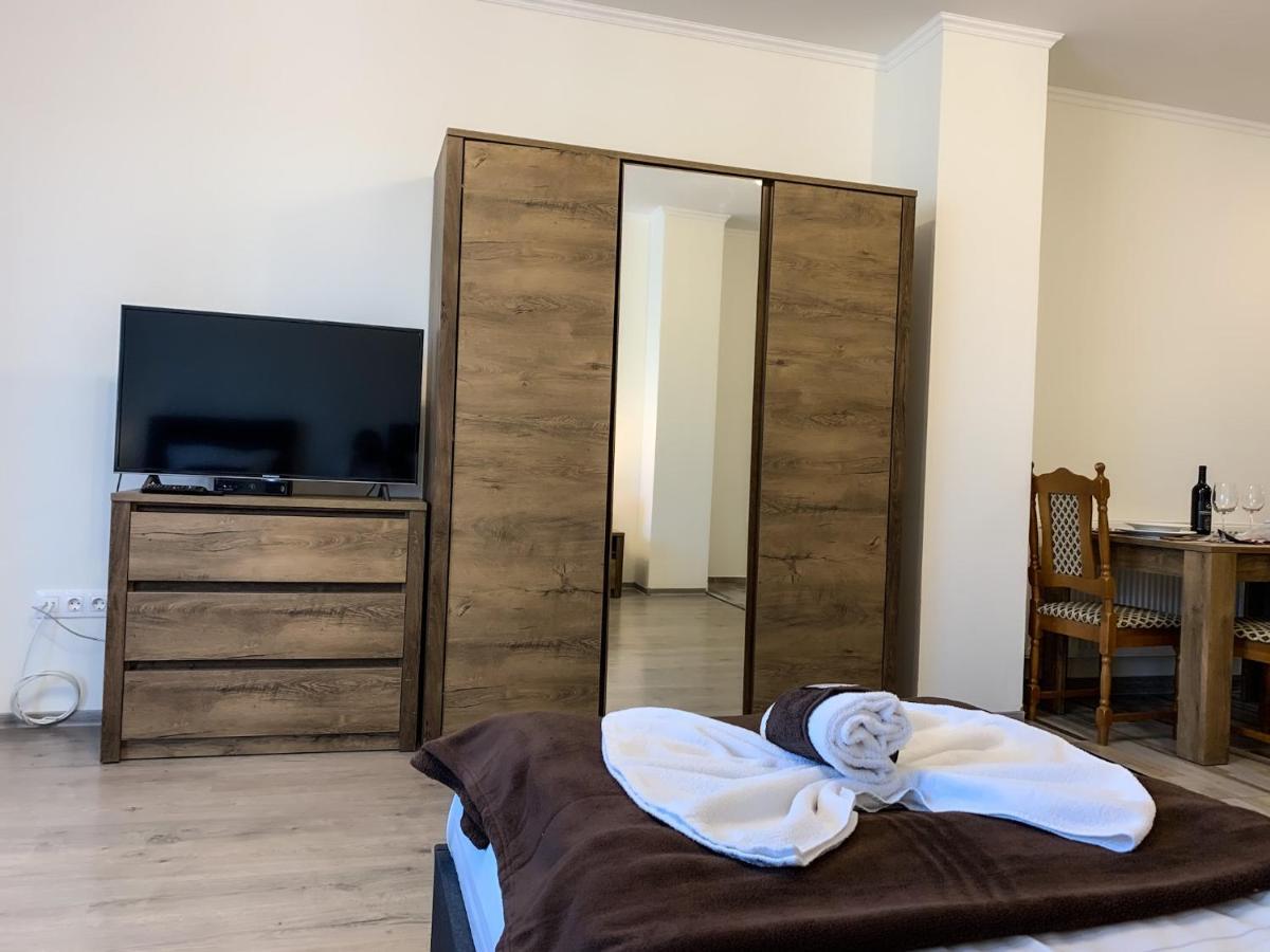 Aranykorona Apartmanhaz Miskolc Extérieur photo