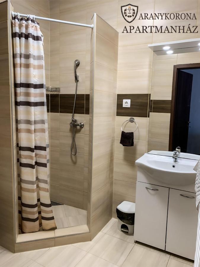 Aranykorona Apartmanhaz Miskolc Extérieur photo
