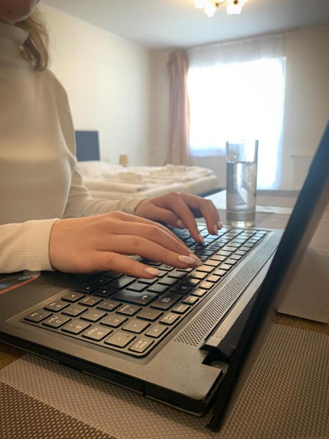 Aranykorona Apartmanhaz Miskolc Extérieur photo