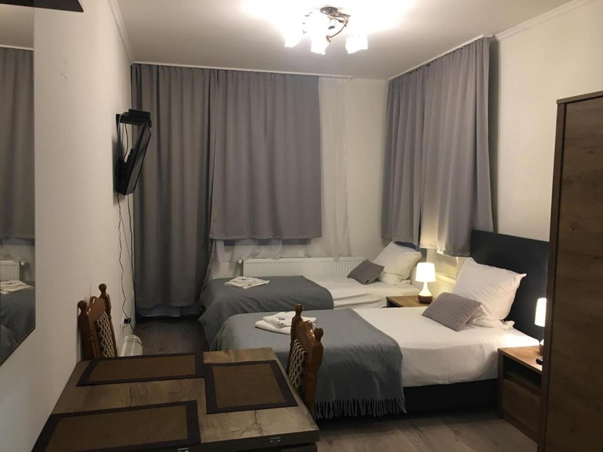 Aranykorona Apartmanhaz Miskolc Extérieur photo