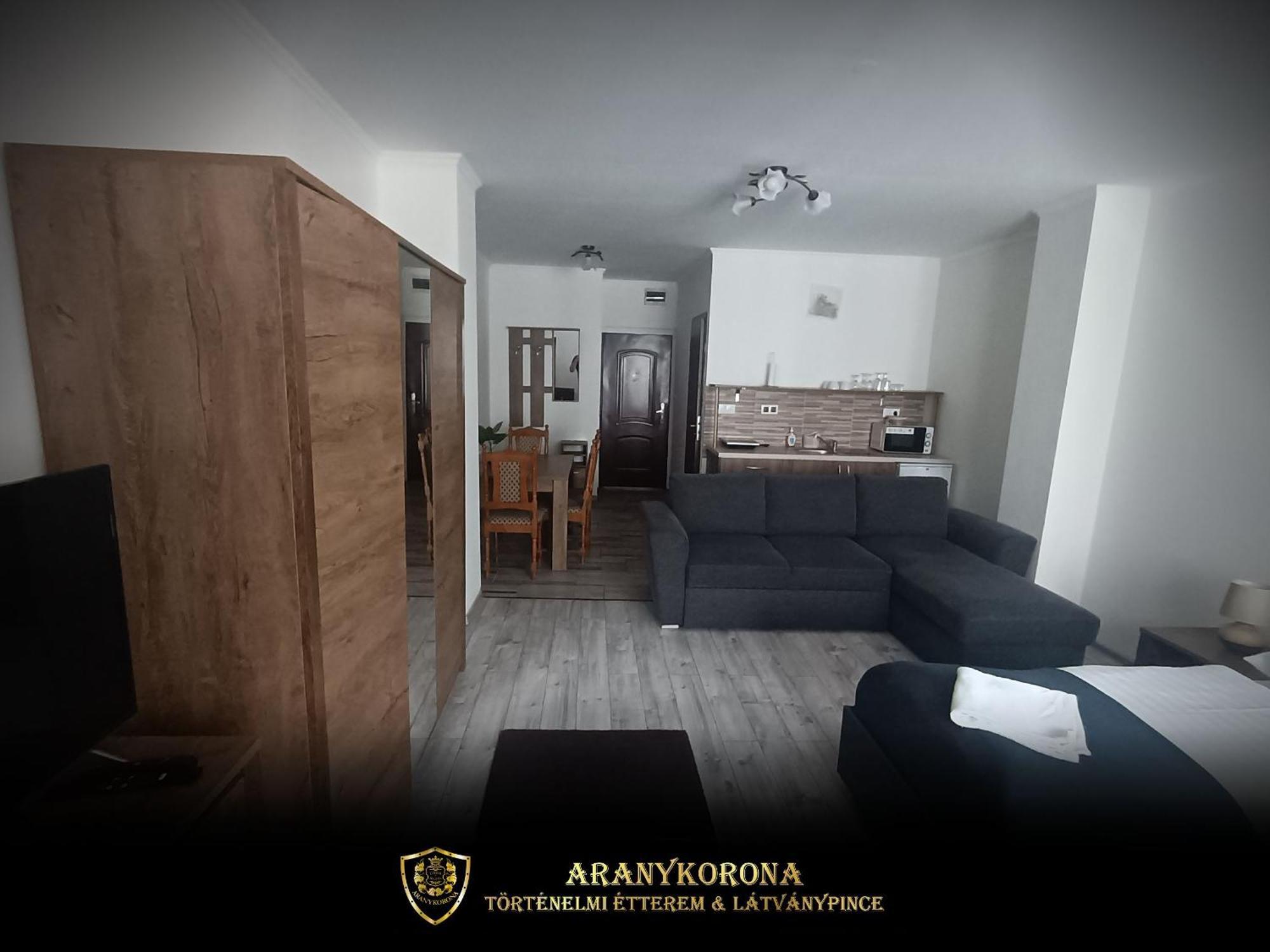 Aranykorona Apartmanhaz Miskolc Extérieur photo